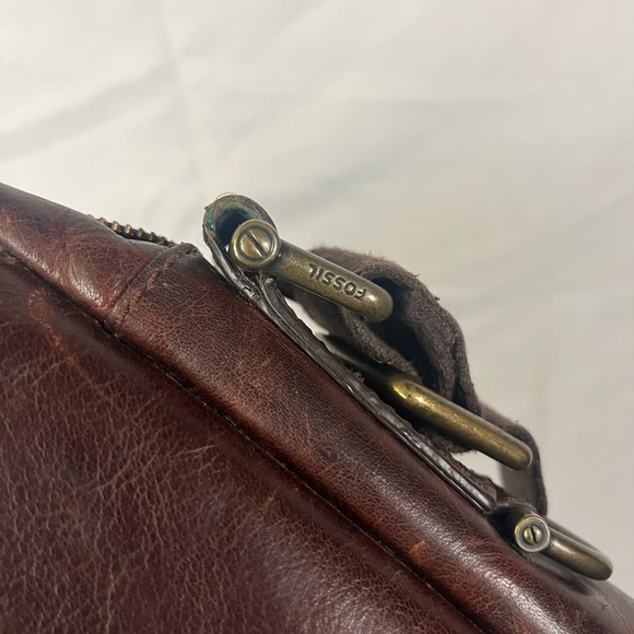 Fossil Vintage Dylan City Brown Leather Crossbody Satchel Bag Unisex - Picture 7 of 7